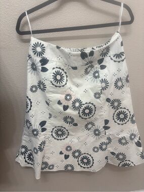 GAP White Floral A-Line Skirt - Brand